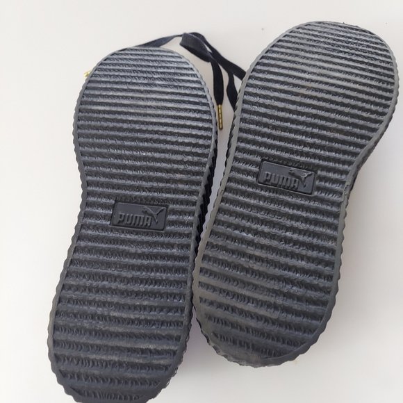 Rihanna Fenty Puma - Picture 7 of 9